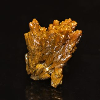 Pyromorphite très brillante, Les Farges, Ussel, Corrèze.