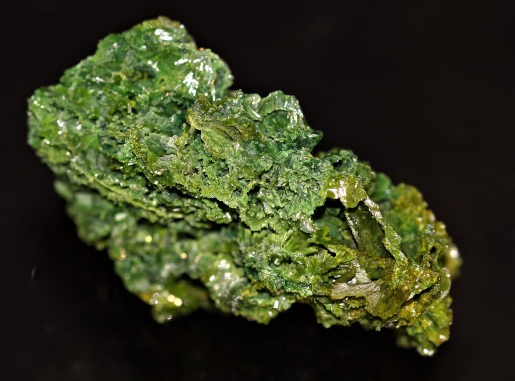 Pyromorphite verte, mine des Farges, Corrèze.