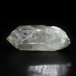 Quartz à inclusions de carbone, Bourg d'Oisans, Isère.