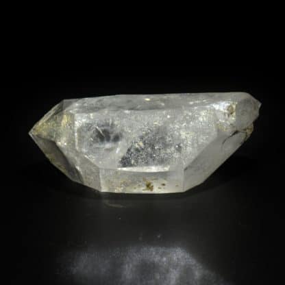 Quartz à inclusions de carbone, Bourg d'Oisans, Isère.