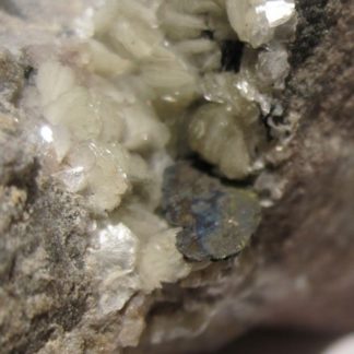 Pyrrhotite et nacrite, Le Riviéral, Le Bosc, Hérault.