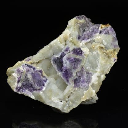 Fluorine violette et quartz, Moustier-Ventadour, Corrèze.