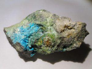 Botallackite et connellite, Perranzabuloe, Cornouailles, Angleterre.