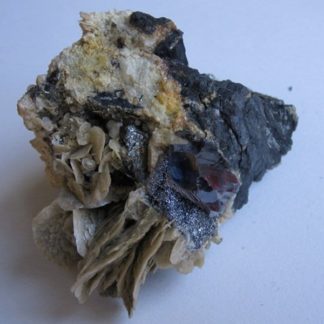 Canizzarite, bournonite, tétraédrite et sidérite, mine de La Mure, Isère.