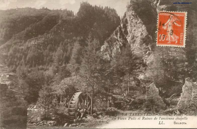 Carte Postale Ancienne (CPA) : "Mines de Peisey, galerie du Vieux Puits et Ruines de l'ancienne chapelle".