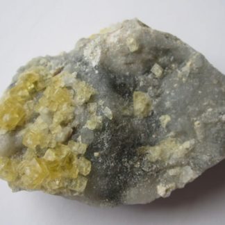Fluorine jaune, Les Farges, Ussel, Corrèze.