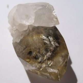 Rutile dans cristal de quartz, Le Grand Mont, Beaufortain, Savoie.