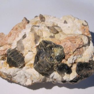 Gilbertite, orthose et quartz, Saint-Salvy-de-la-Balme, Tarn.