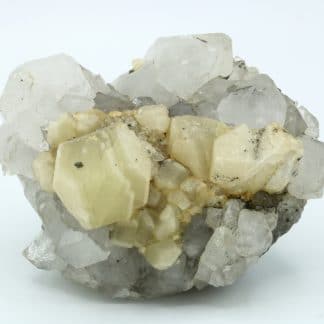 Calcite sur quartz de la mine de Peyrebrune (Tarn)