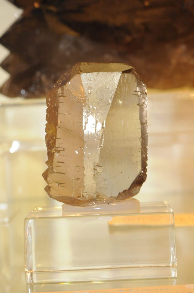 Gwindel, sucre et autres cristaux de quartz atypique de Chamonix Mont — free download