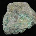 Bayldonite et olivénite de la mine de Voltennes à La Petite-Verrière (Morvan).