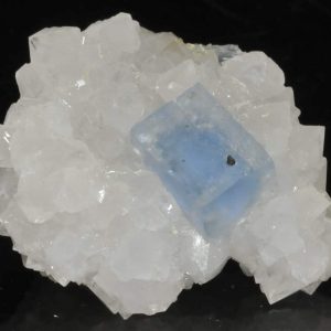 Fluorite bleue du Burc (Burg - Tarn).