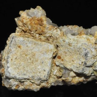 Hydroxyapatite sur galène avec quartz et pyromorphite de l'Argentolle