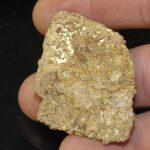Stolzite de la mine de Sainte-Lucie (Saint-Léger-de-Peyre - Lozère).