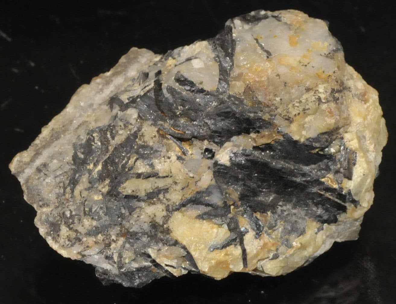 Wolframite de Vaulry (Haute-Vienne - Limousin).