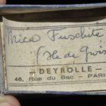 Mica fuschite de l'île de Groix en Bretagne (ex Deyrolle).