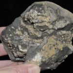 Quartz "diamant" et ankérite dans une septaria (Drôme).
