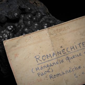 Romanèchite de Romanèche-Thorins en Saône-et-Loire.
