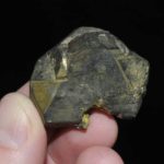 Pyrite dodécaédrite de l'île d'Elbe en Italie (ex Deyrolle).