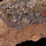 Hématite de Pouzac dans les Hautes-Pyrénées (étiquettes anciennes)