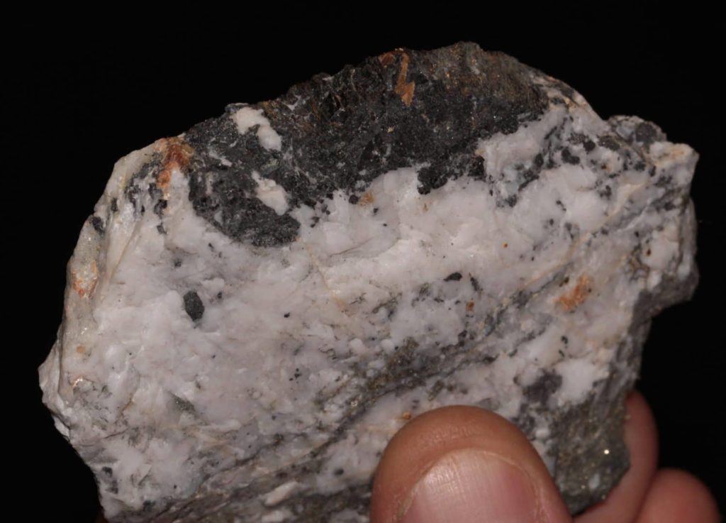 Ferberite (wolframite), mine de Salsigne, Aude