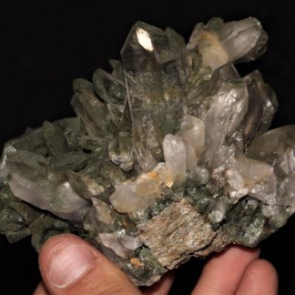 Cristaux de quartz et chloriteux du Grand Chatelard en Maurienne (Savoie).