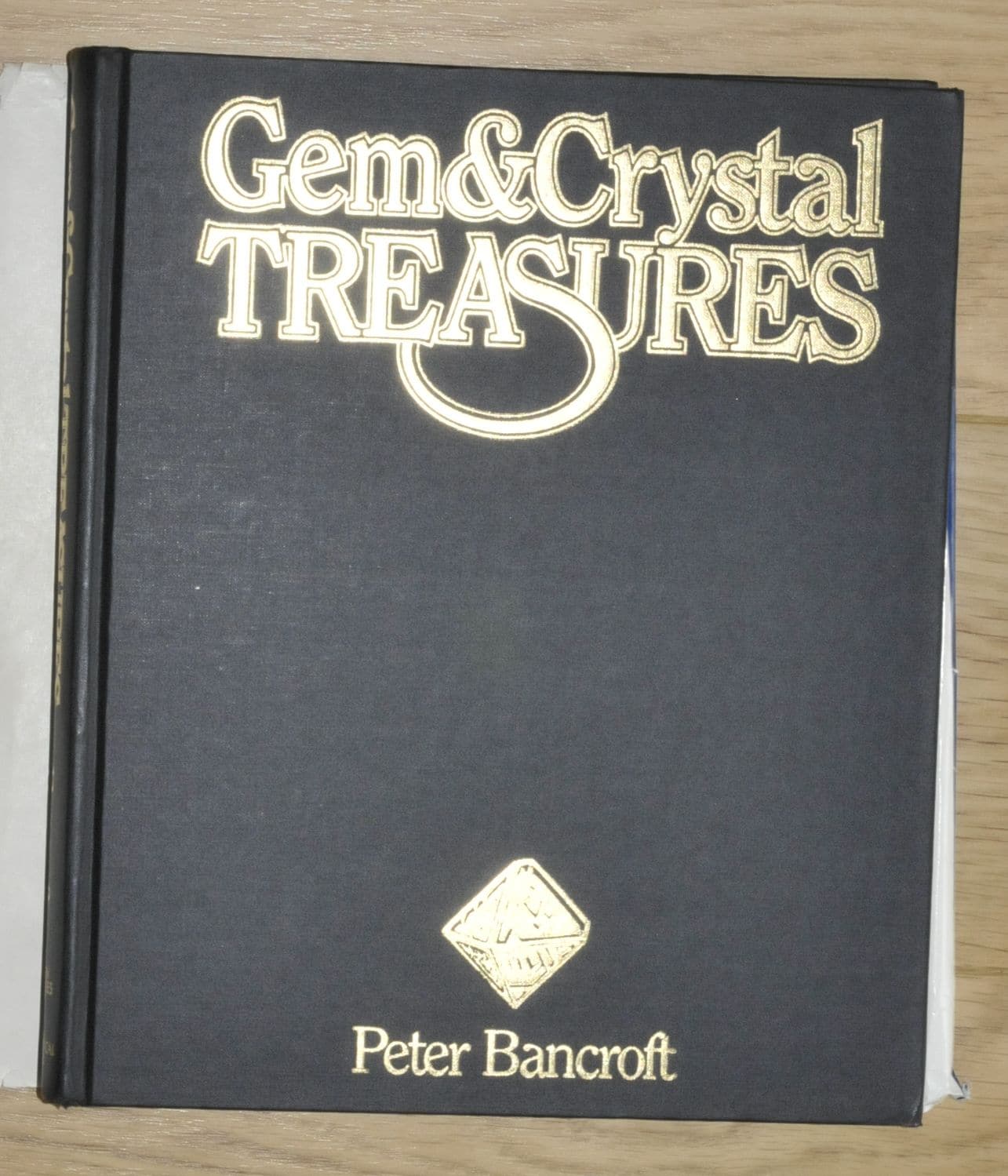 Gem and Crystal Treasures de Peter Bancroft [livre]
