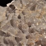 Deux générations de quartz, carrière Creuzeval, Beaujeu, Rhône