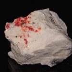 Hatchite, wallisite et réalgar, carrière de Lengenbach, Binntal, Suisse.