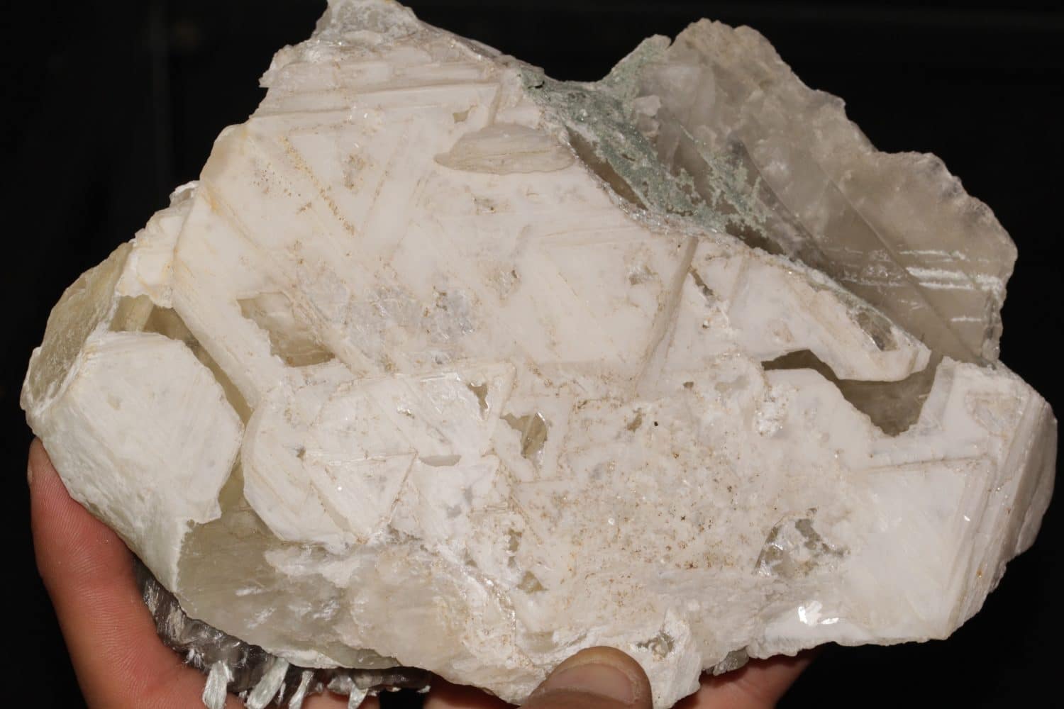 Quartz, calcite et byssolite, Massif du Mont-Blanc, Chamonix.