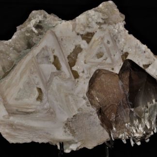 Quartz, calcite et byssolite, Massif du Mont-Blanc, Chamonix.