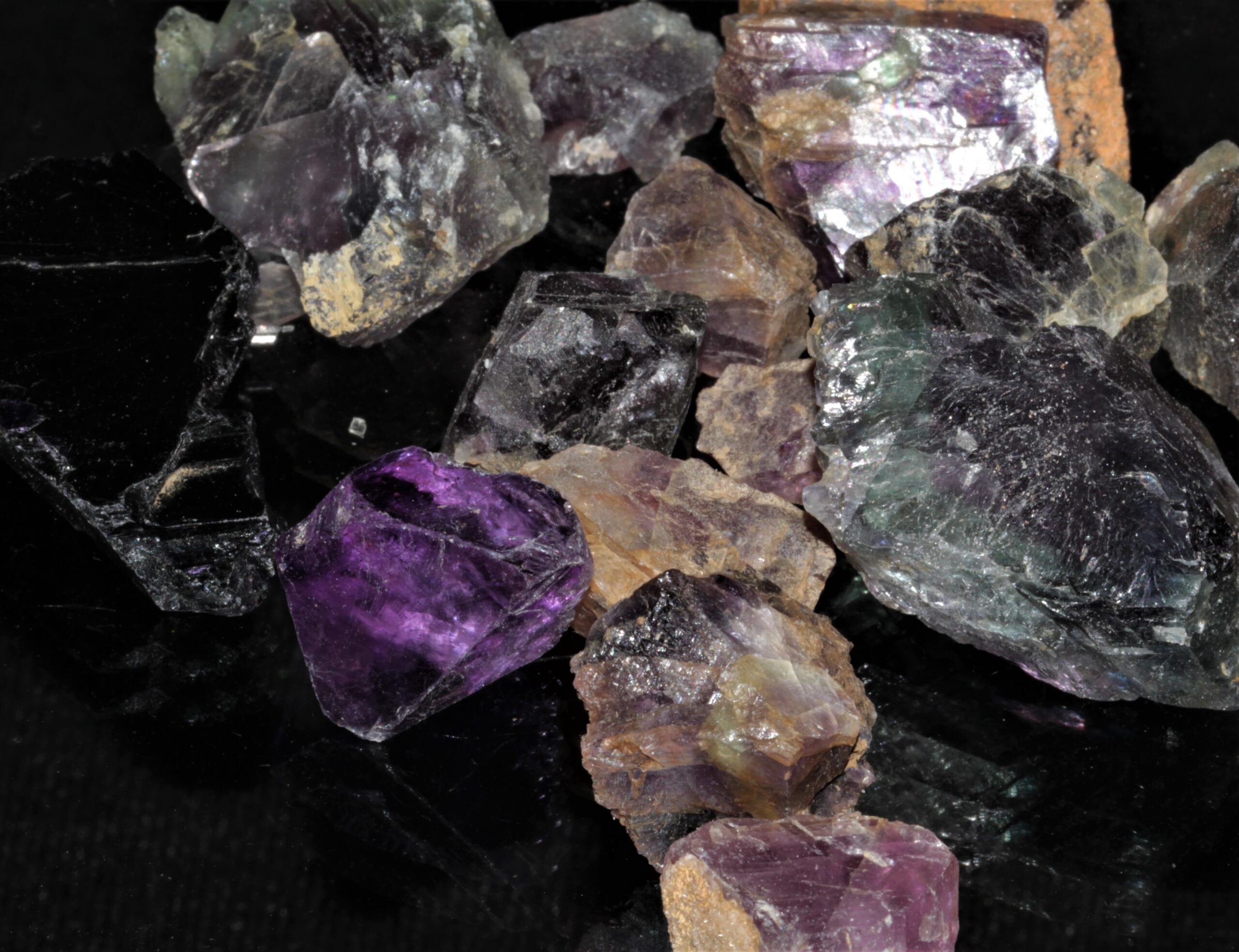 Lot de fluorine massive de Seilles en Belgique.