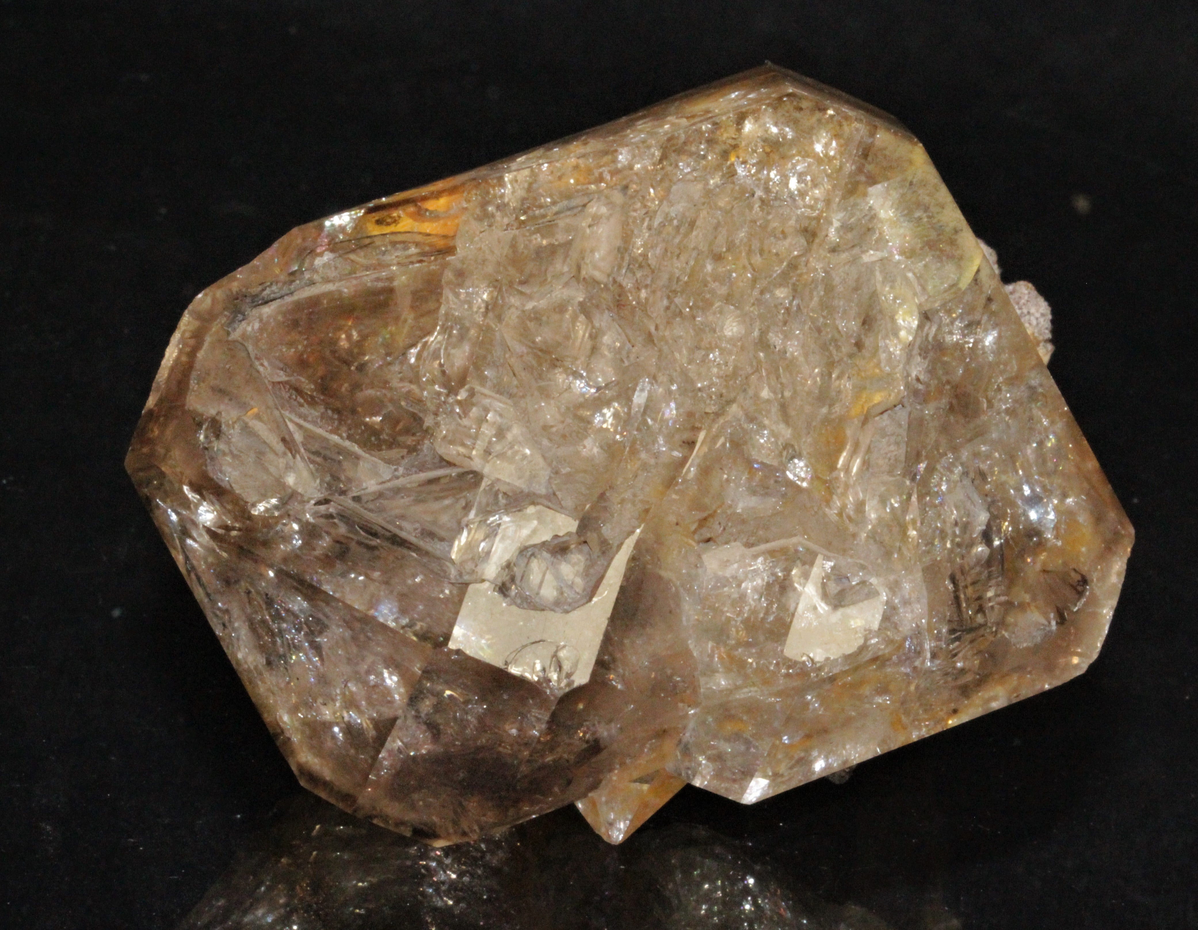 Cristal fenêtre de quartz fumé, Ace of Diamonds Mine, Herkimer, New York, USA.