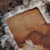 Pseudomorphose de pyromorphite en plomb-gomme, Echassières, Allier.