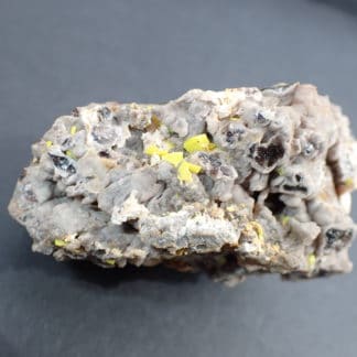 Autunite et quartz fumé de Vénachat en Haute-Vienne (Limousin).