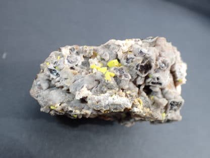 Autunite et quartz fumé de Vénachat en Haute-Vienne (Limousin).