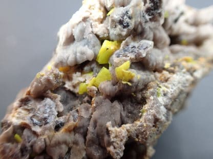 Autunite et quartz fumé de Vénachat.