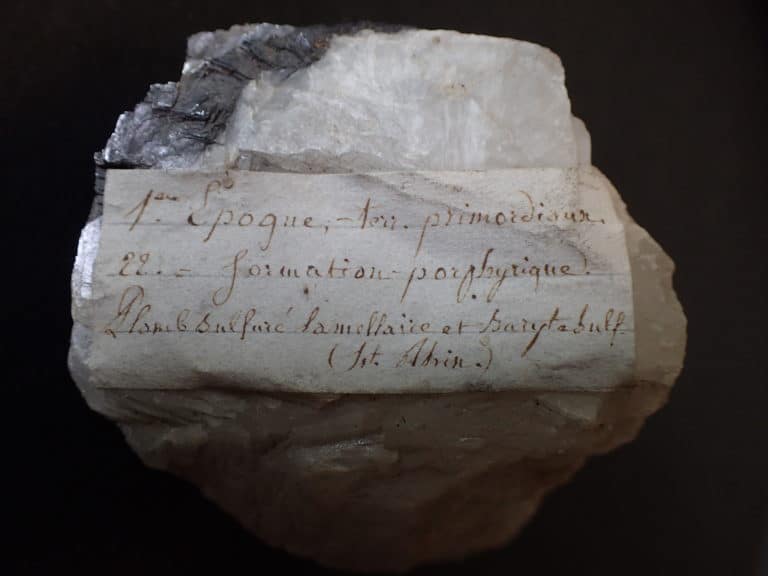 La bourse de SainteMarieauxMines aux minéraux, fossiles et gemmes.