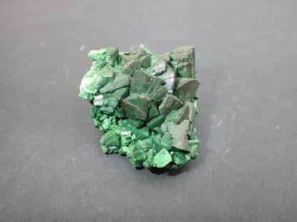 Torbernite de Margabal à Entraygues-sur-Truyère dans l'Aveyron.