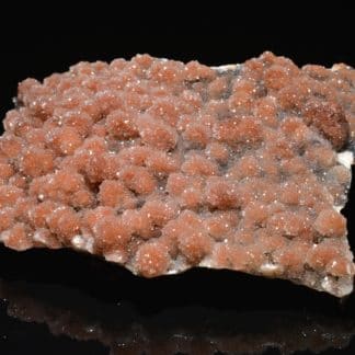 Quartz rouge et torbernite, Entraygues sur Truyère, Aveyron.