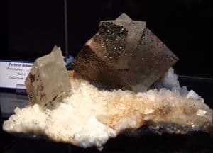 Cristaux de dolomite de la mine de La Mure en Isère.