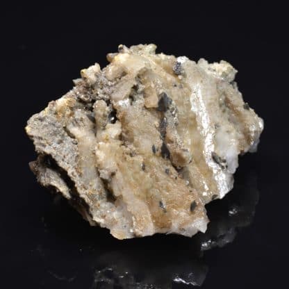 Anatases sur quartz, La Lauzière, Savoie.