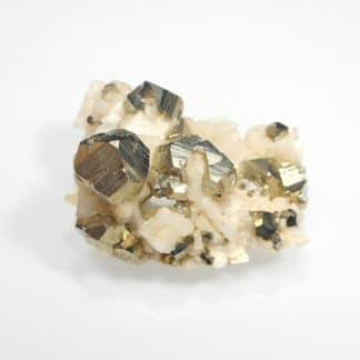 Pyrite et dolomite, mine de Saint-Pierre-de-Mésage, Isère.