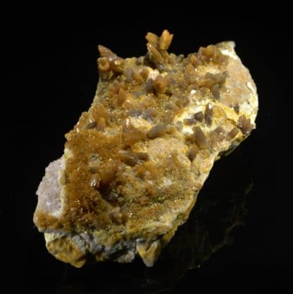 Pyromorphite, mine du Rossignol, Chaillac, Indre.