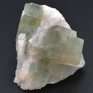 Fluorite, baryte et quartz, mine de L'Avellan, Var, France.
