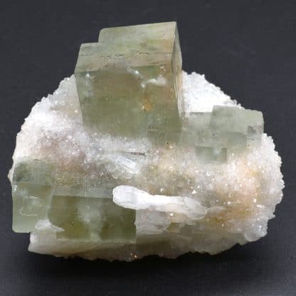 Fluorite, baryte et quartz, mine de L'Avellan, Var.
