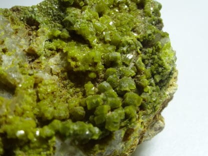 Pyromorphite, La Nuissière, Chénelette, Rhône (69).