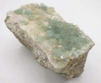 Fluorite verte sur quartz, Fiesch, Goms, Valais, Suisse.