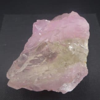 Quartz rose cristallisé, Lavra da Ilha, Taquaral, Minas Gerais, Brésil.