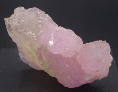 Quartz rose cristallisé, Lavra da Ilha, Taquaral, Minas Gerais, Brésil.